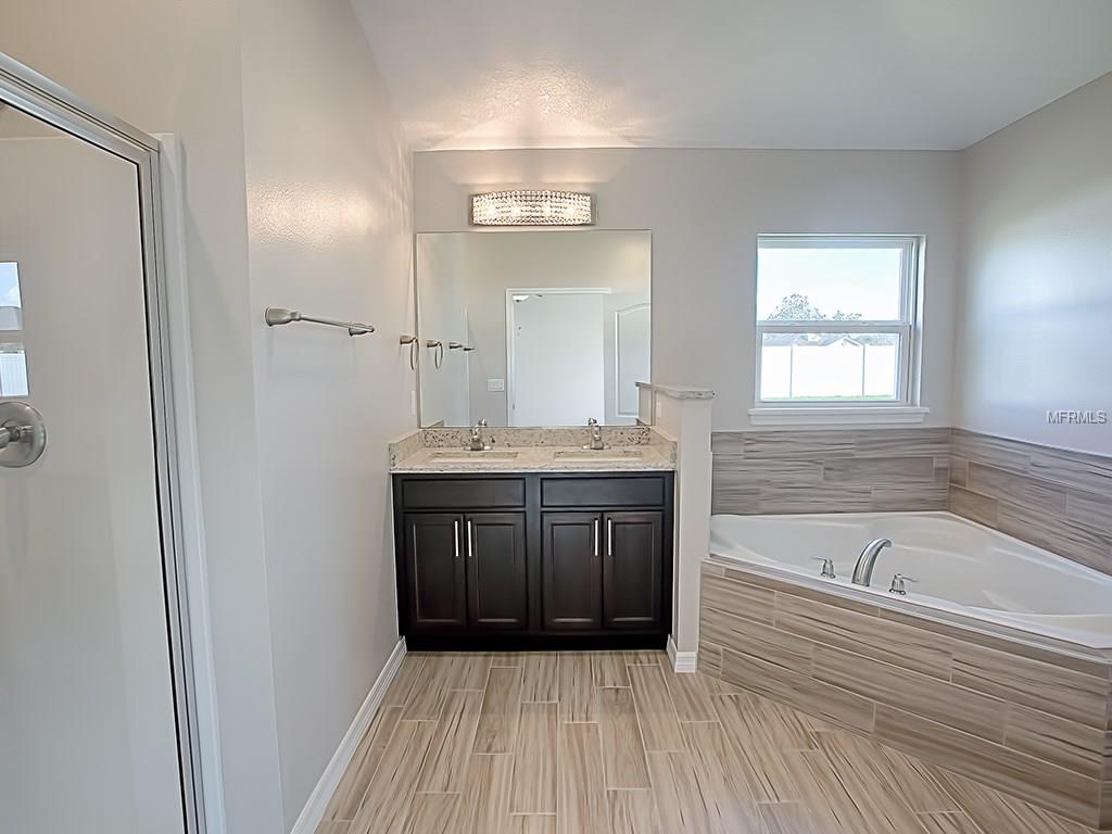 7600 LAKE ANGELINA DRIVE, MOUNT DORA, Florida 32757, 3 Bedrooms Bedrooms, 8 Rooms Rooms,2 BathroomsBathrooms,Residential,For sale,LAKE ANGELINA,G4847342