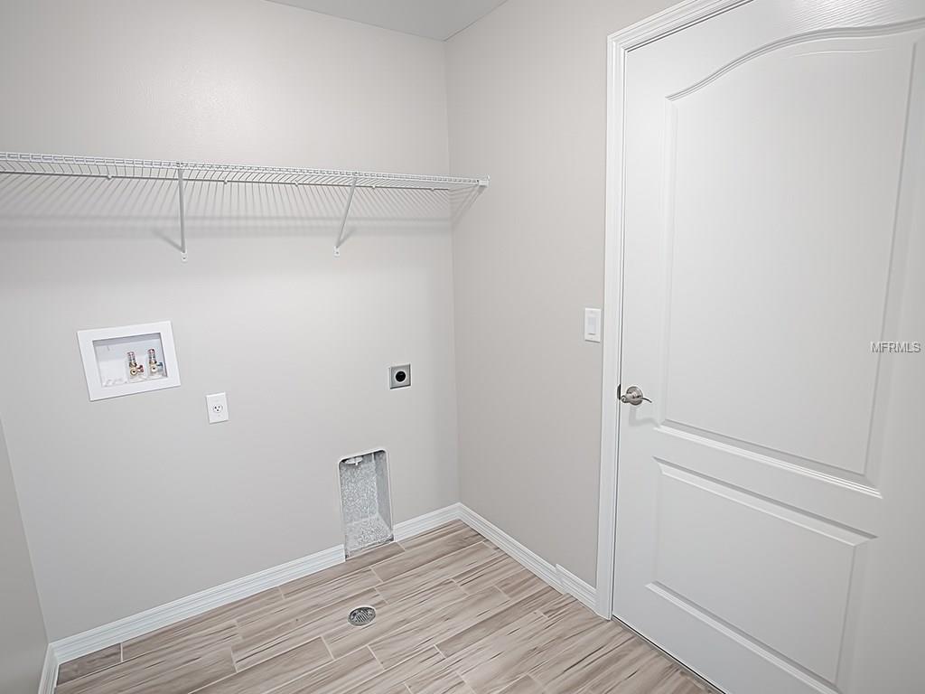 7600 LAKE ANGELINA DRIVE, MOUNT DORA, Florida 32757, 3 Bedrooms Bedrooms, 8 Rooms Rooms,2 BathroomsBathrooms,Residential,For sale,LAKE ANGELINA,G4847342