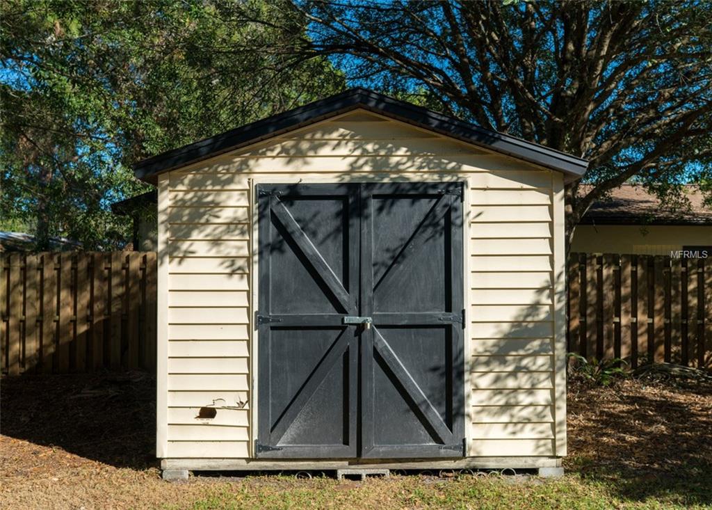 3917 CORONA LANE, SARASOTA, Florida 34232, 3 Bedrooms Bedrooms, 5 Rooms Rooms,2 BathroomsBathrooms,Residential,For sale,CORONA,A4204408