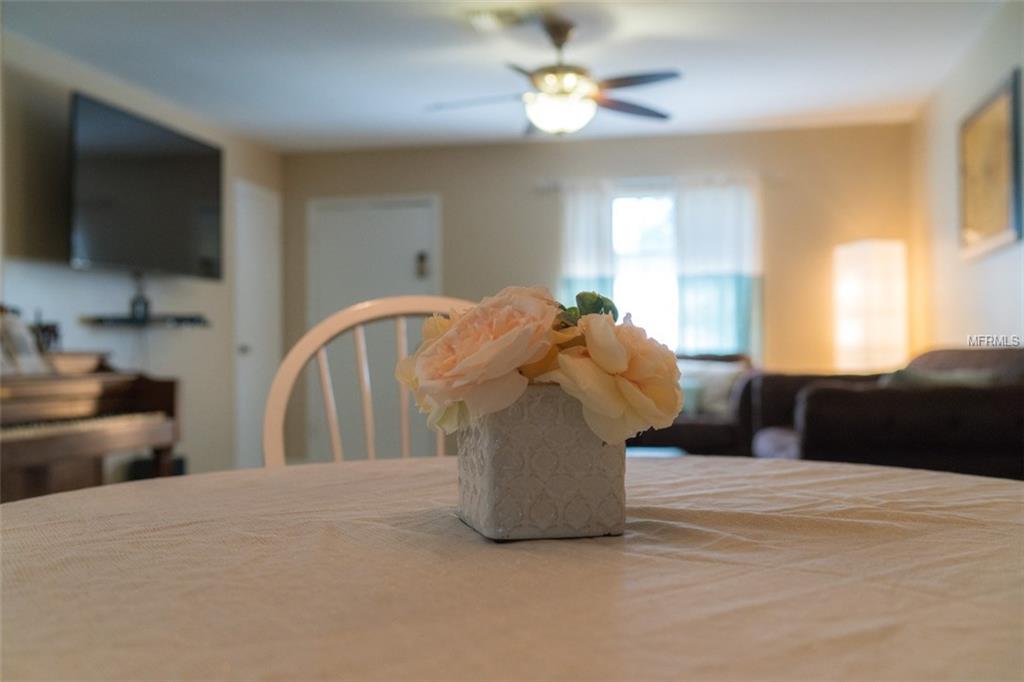 3917 CORONA LANE, SARASOTA, Florida 34232, 3 Bedrooms Bedrooms, 5 Rooms Rooms,2 BathroomsBathrooms,Residential,For sale,CORONA,A4204408