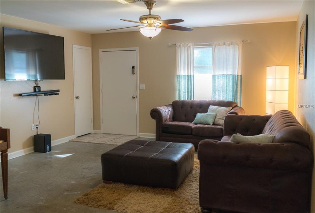 3917 CORONA LANE, SARASOTA, Florida 34232, 3 Bedrooms Bedrooms, 5 Rooms Rooms,2 BathroomsBathrooms,Residential,For sale,CORONA,A4204408