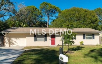 3917 CORONA LANE, SARASOTA, Florida 34232, 3 Bedrooms Bedrooms, 5 Rooms Rooms,2 BathroomsBathrooms,Residential,For sale,CORONA,A4204408