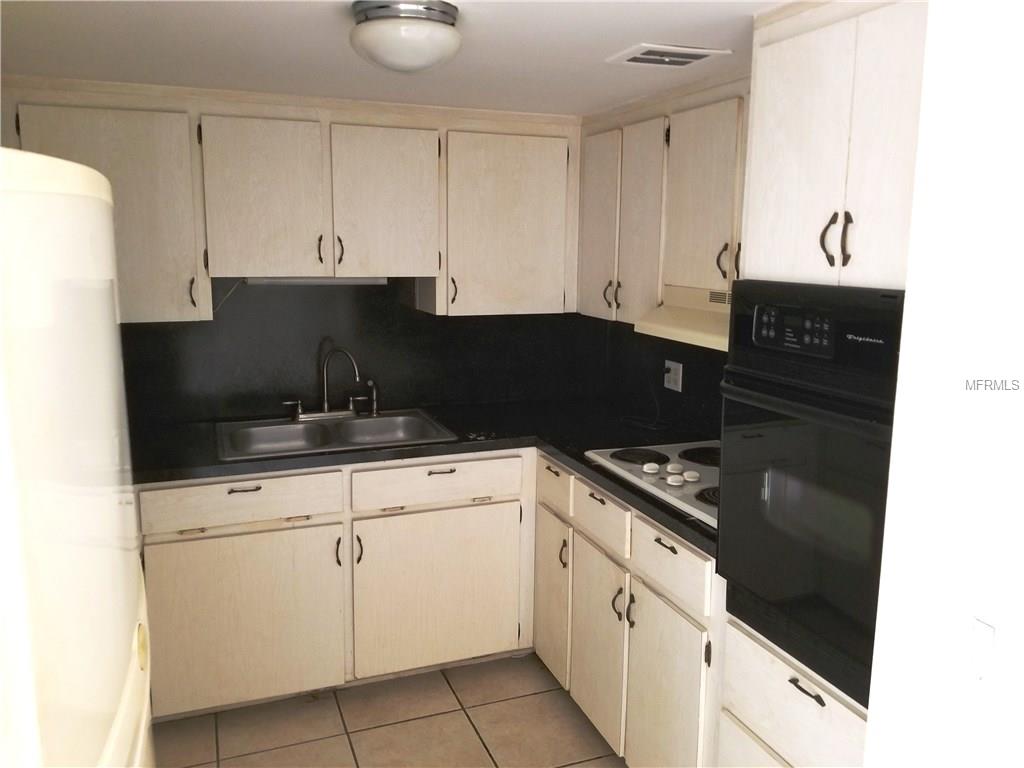 2464 AUSTRALIA WAY E, CLEARWATER, Florida 33763, 1 Bedroom Bedrooms, 3 Rooms Rooms,1 BathroomBathrooms,Residential,For sale,AUSTRALIA,U7843275