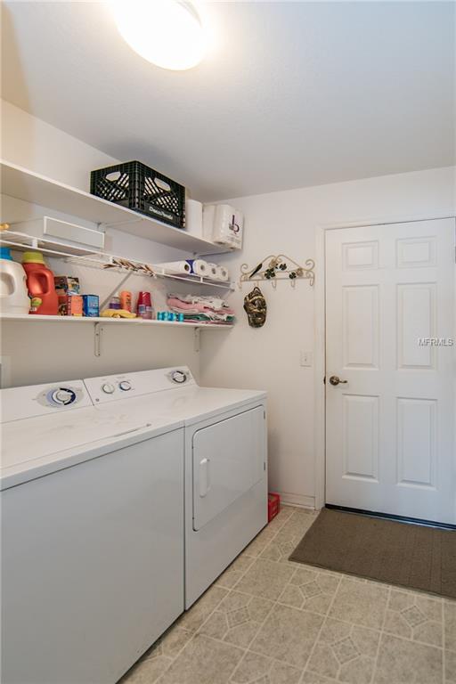 496 LAKE SUZANNE DRIVE, LAKE WALES, Florida 33859, 2 Bedrooms Bedrooms, 9 Rooms Rooms,2 BathroomsBathrooms,Residential,For sale,LAKE SUZANNE,P4718614