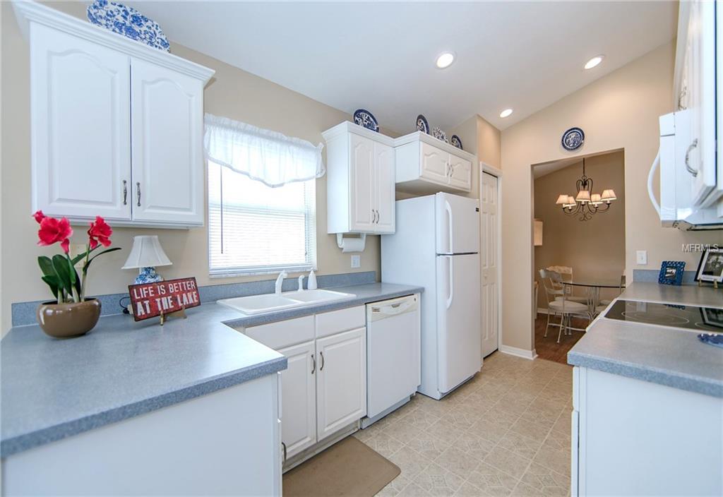 496 LAKE SUZANNE DRIVE, LAKE WALES, Florida 33859, 2 Bedrooms Bedrooms, 9 Rooms Rooms,2 BathroomsBathrooms,Residential,For sale,LAKE SUZANNE,P4718614