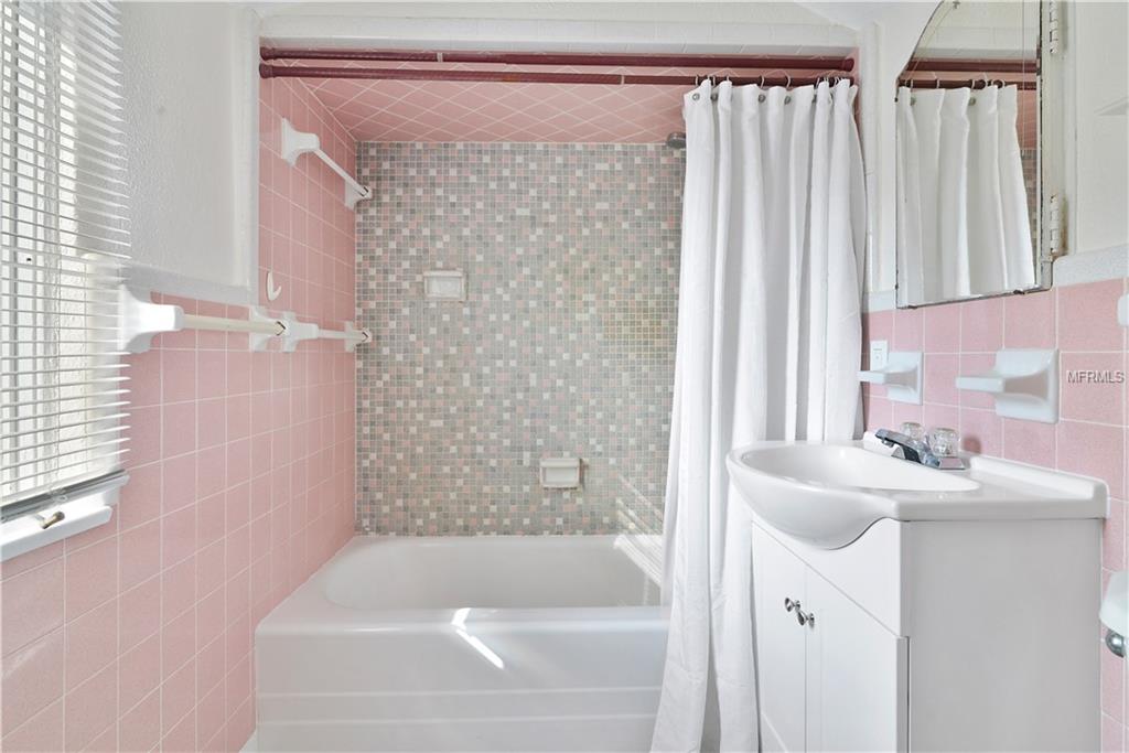 410 FLORIDA AVENUE, SAINT CLOUD, Florida 34769, 3 Bedrooms Bedrooms, 8 Rooms Rooms,2 BathroomsBathrooms,Residential,For sale,FLORIDA,S4856245