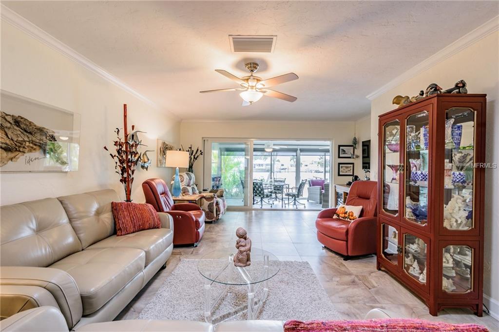 457 BOCA CIEGA POINT BOULEVARD N, ST PETERSBURG, Florida 33708, 2 Bedrooms Bedrooms, 4 Rooms Rooms,2 BathroomsBathrooms,Residential,For sale,BOCA CIEGA POINT,U7846439