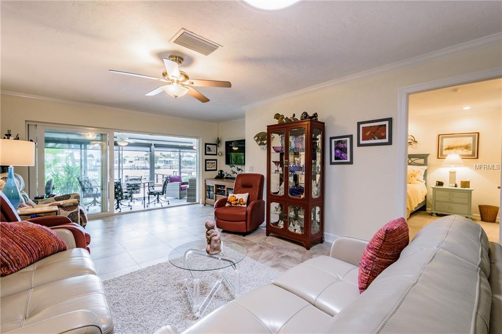 457 BOCA CIEGA POINT BOULEVARD N, ST PETERSBURG, Florida 33708, 2 Bedrooms Bedrooms, 4 Rooms Rooms,2 BathroomsBathrooms,Residential,For sale,BOCA CIEGA POINT,U7846439