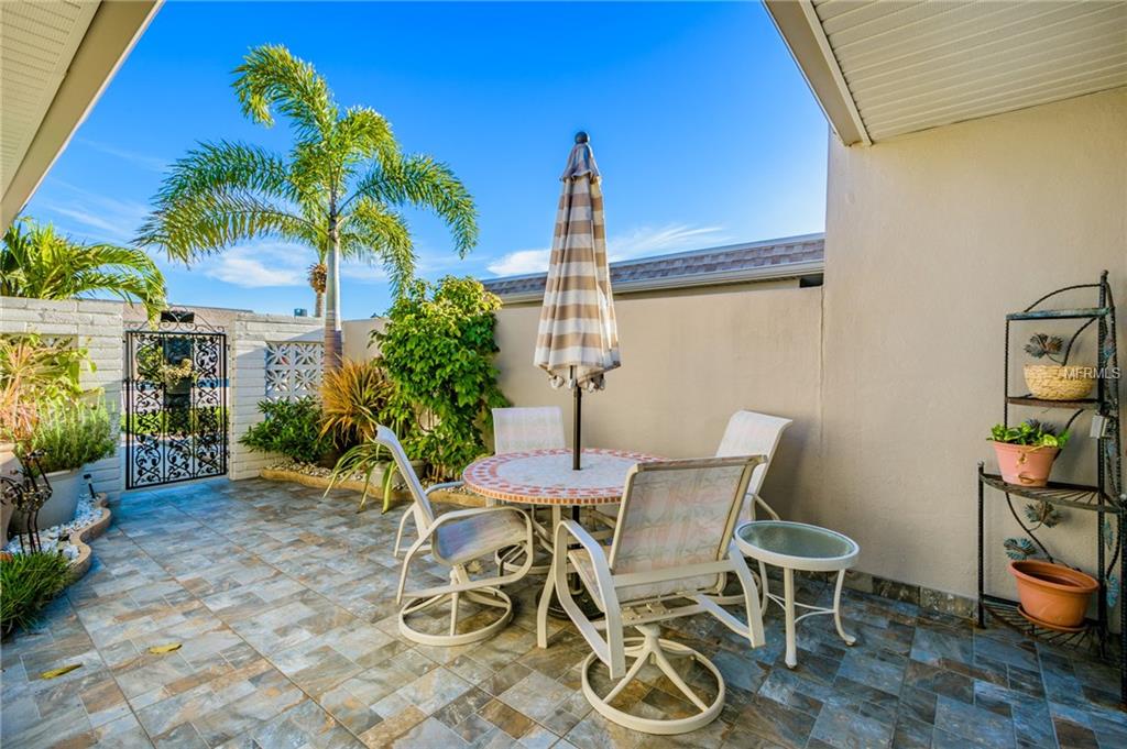 457 BOCA CIEGA POINT BOULEVARD N, ST PETERSBURG, Florida 33708, 2 Bedrooms Bedrooms, 4 Rooms Rooms,2 BathroomsBathrooms,Residential,For sale,BOCA CIEGA POINT,U7846439