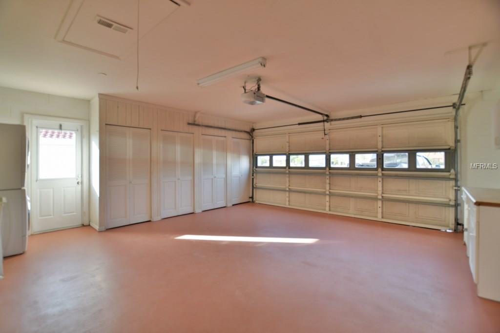 705 WESTMONT WAY, SUN CITY CENTER, Florida 33573, 2 Bedrooms Bedrooms, 8 Rooms Rooms,2 BathroomsBathrooms,Residential,For sale,WESTMONT,T2927418