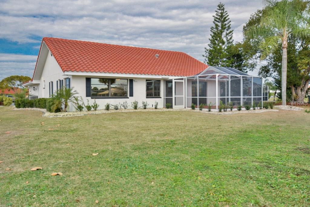 705 WESTMONT WAY, SUN CITY CENTER, Florida 33573, 2 Bedrooms Bedrooms, 8 Rooms Rooms,2 BathroomsBathrooms,Residential,For sale,WESTMONT,T2927418