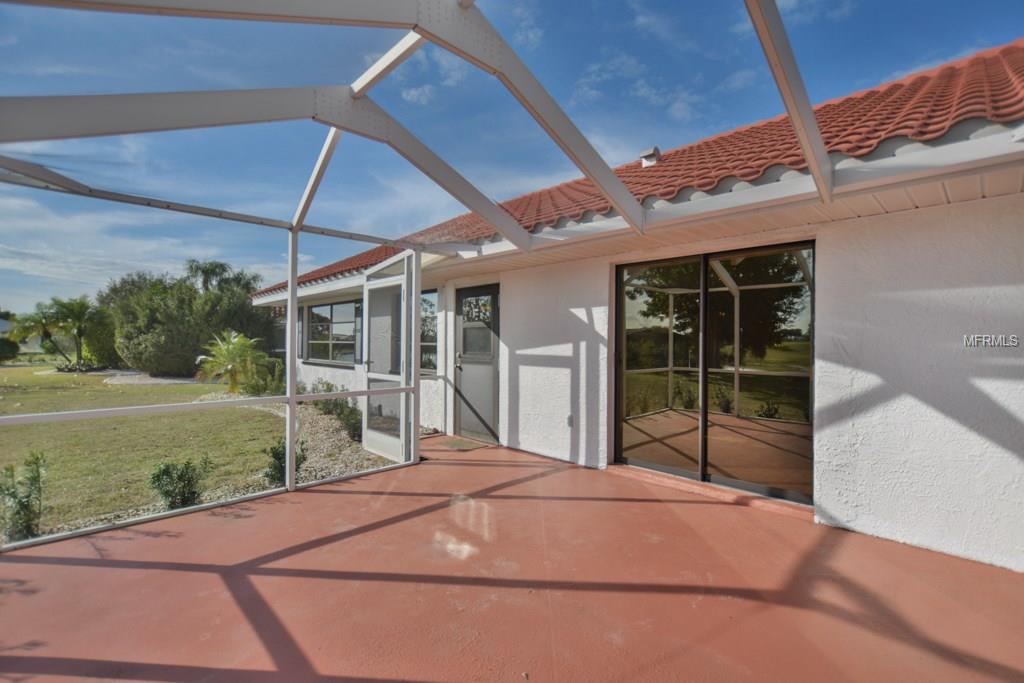 705 WESTMONT WAY, SUN CITY CENTER, Florida 33573, 2 Bedrooms Bedrooms, 8 Rooms Rooms,2 BathroomsBathrooms,Residential,For sale,WESTMONT,T2927418