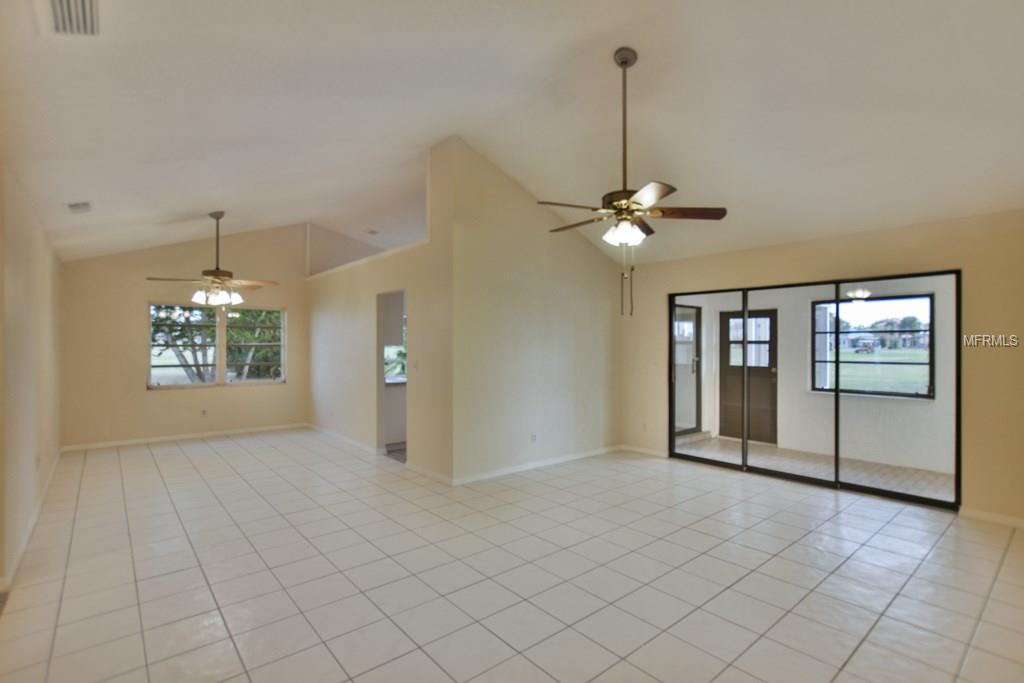 705 WESTMONT WAY, SUN CITY CENTER, Florida 33573, 2 Bedrooms Bedrooms, 8 Rooms Rooms,2 BathroomsBathrooms,Residential,For sale,WESTMONT,T2927418