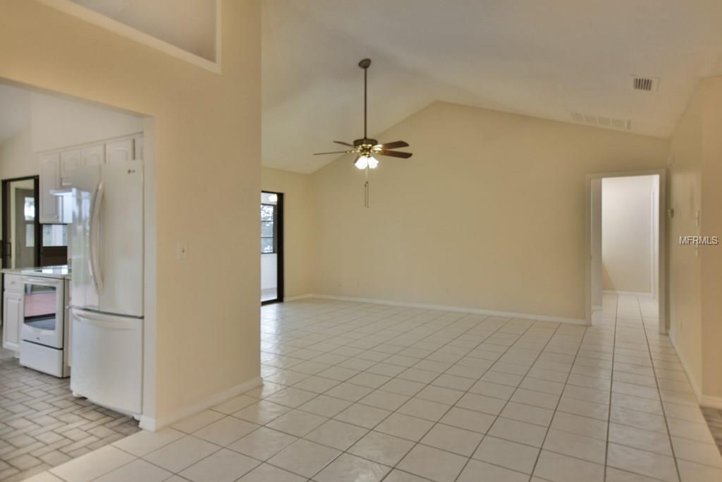 705 WESTMONT WAY, SUN CITY CENTER, Florida 33573, 2 Bedrooms Bedrooms, 8 Rooms Rooms,2 BathroomsBathrooms,Residential,For sale,WESTMONT,T2927418