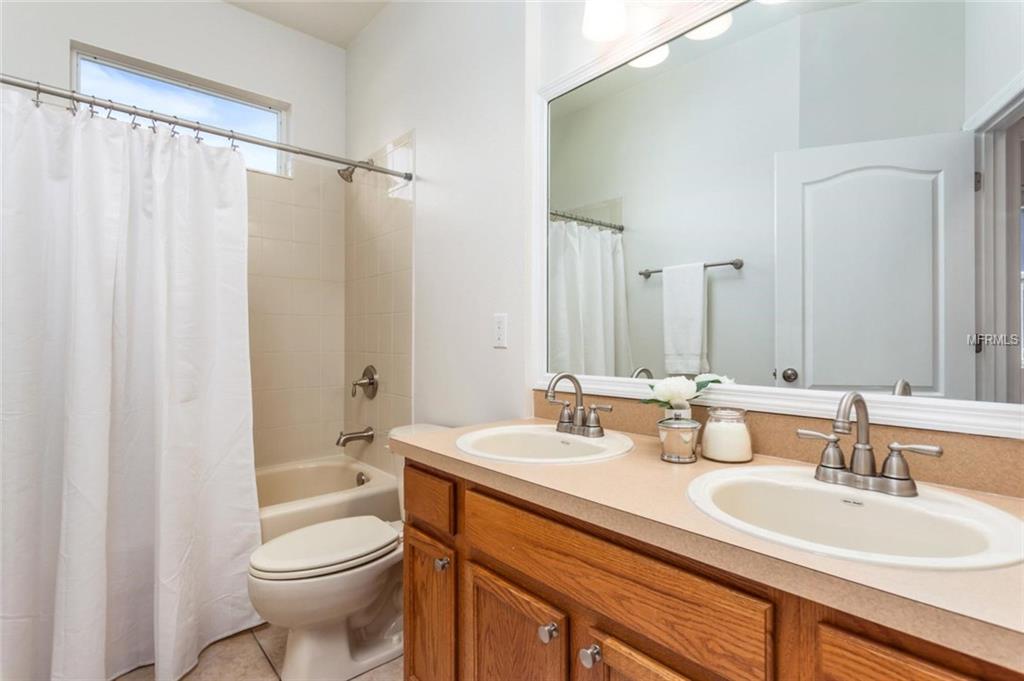 40 WEKIVA POINTE CIRCLE, APOPKA, Florida 32712, 3 Bedrooms Bedrooms, 8 Rooms Rooms,2 BathroomsBathrooms,Residential,For sale,WEKIVA POINTE,A4209759