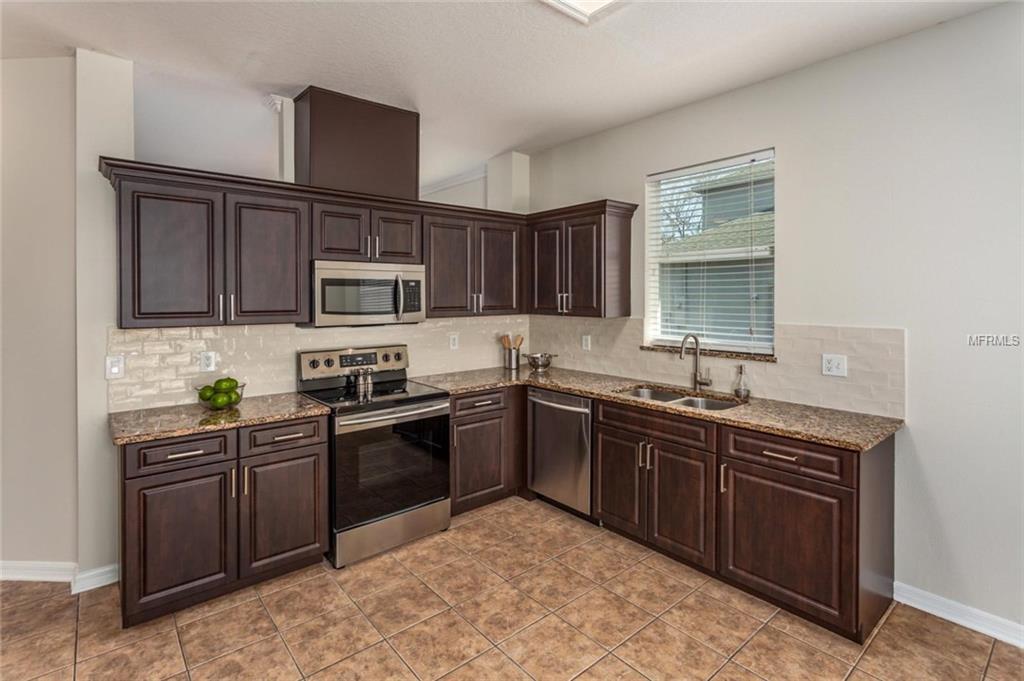 40 WEKIVA POINTE CIRCLE, APOPKA, Florida 32712, 3 Bedrooms Bedrooms, 8 Rooms Rooms,2 BathroomsBathrooms,Residential,For sale,WEKIVA POINTE,A4209759