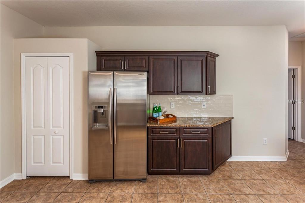 40 WEKIVA POINTE CIRCLE, APOPKA, Florida 32712, 3 Bedrooms Bedrooms, 8 Rooms Rooms,2 BathroomsBathrooms,Residential,For sale,WEKIVA POINTE,A4209759