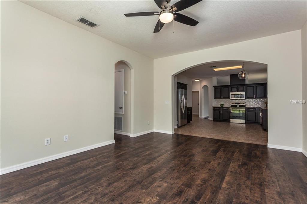 40 WEKIVA POINTE CIRCLE, APOPKA, Florida 32712, 3 Bedrooms Bedrooms, 8 Rooms Rooms,2 BathroomsBathrooms,Residential,For sale,WEKIVA POINTE,A4209759