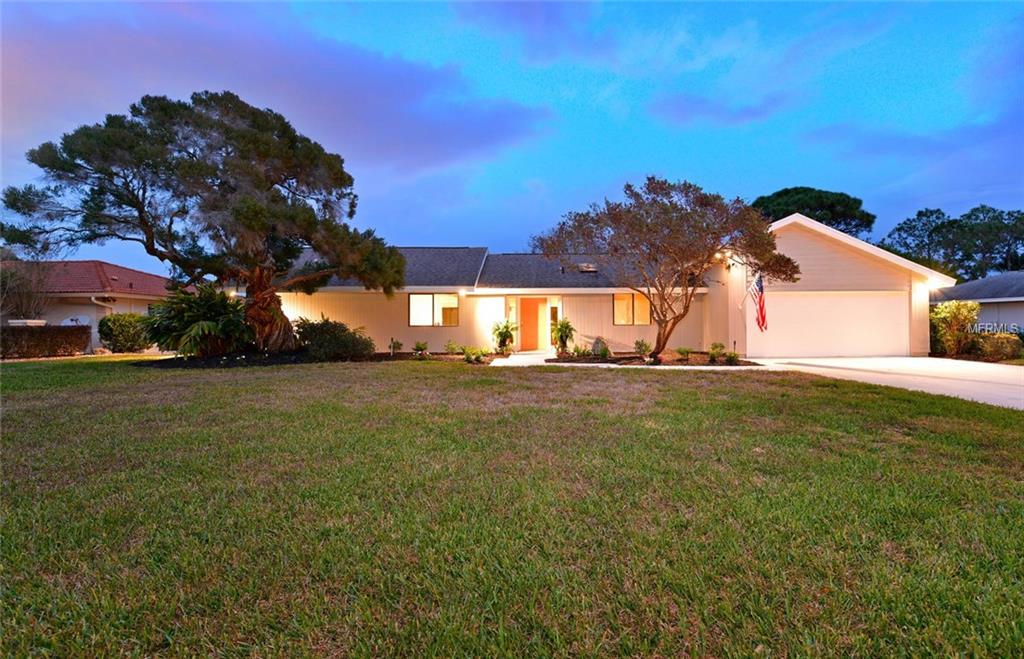5417 EVERWOOD RUN, SARASOTA, Florida 34235, 3 Bedrooms Bedrooms, 8 Rooms Rooms,2 BathroomsBathrooms,Residential,For sale,EVERWOOD,A4209870