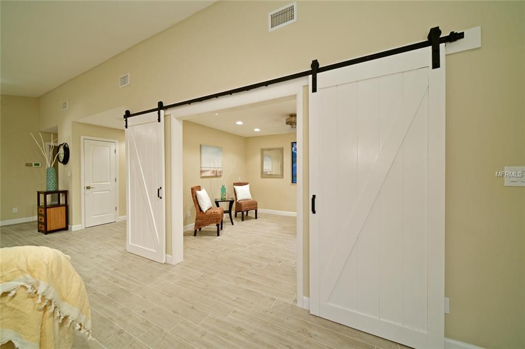 5417 EVERWOOD RUN, SARASOTA, Florida 34235, 3 Bedrooms Bedrooms, 8 Rooms Rooms,2 BathroomsBathrooms,Residential,For sale,EVERWOOD,A4209870