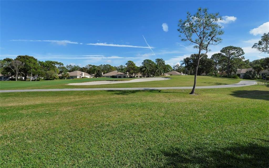 5417 EVERWOOD RUN, SARASOTA, Florida 34235, 3 Bedrooms Bedrooms, 8 Rooms Rooms,2 BathroomsBathrooms,Residential,For sale,EVERWOOD,A4209870