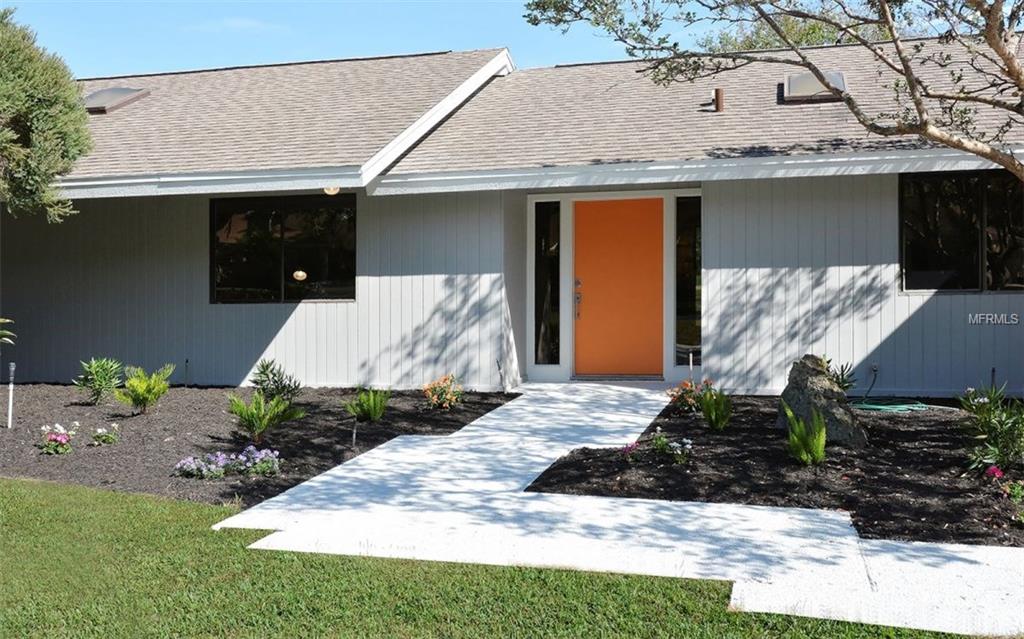 5417 EVERWOOD RUN, SARASOTA, Florida 34235, 3 Bedrooms Bedrooms, 8 Rooms Rooms,2 BathroomsBathrooms,Residential,For sale,EVERWOOD,A4209870