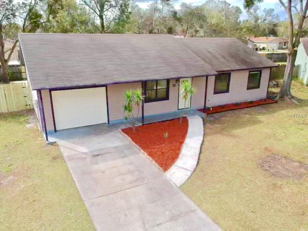 290 SUMMERSET DRIVE, APOPKA, Florida 32712, 3 Bedrooms Bedrooms, 6 Rooms Rooms,2 BathroomsBathrooms,Residential,For sale,SUMMERSET,S4857040