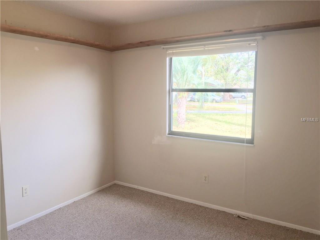 290 SUMMERSET DRIVE, APOPKA, Florida 32712, 3 Bedrooms Bedrooms, 6 Rooms Rooms,2 BathroomsBathrooms,Residential,For sale,SUMMERSET,S4857040