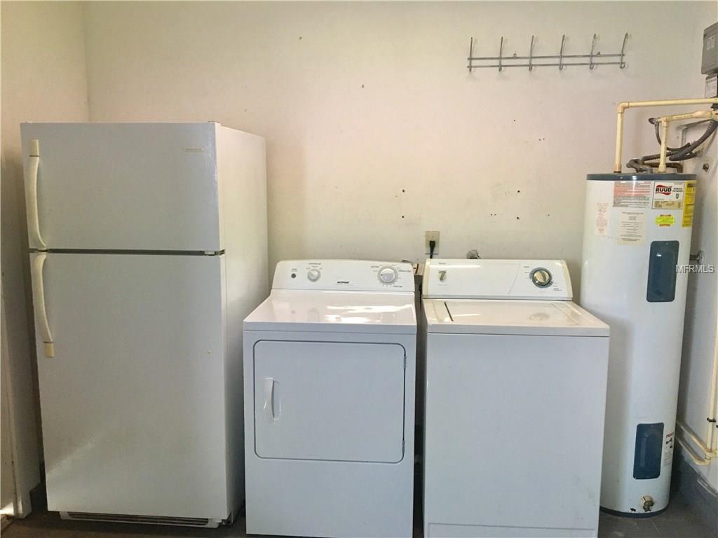 290 SUMMERSET DRIVE, APOPKA, Florida 32712, 3 Bedrooms Bedrooms, 6 Rooms Rooms,2 BathroomsBathrooms,Residential,For sale,SUMMERSET,S4857040