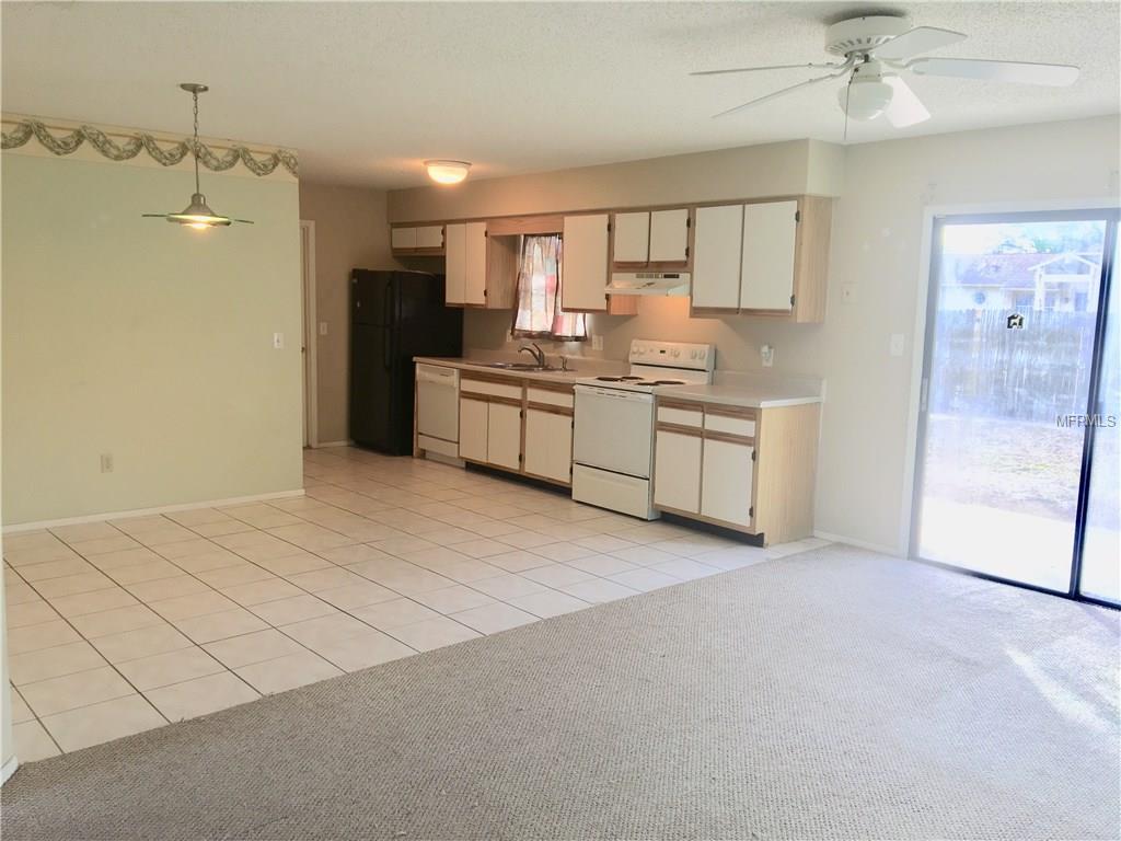 290 SUMMERSET DRIVE, APOPKA, Florida 32712, 3 Bedrooms Bedrooms, 6 Rooms Rooms,2 BathroomsBathrooms,Residential,For sale,SUMMERSET,S4857040