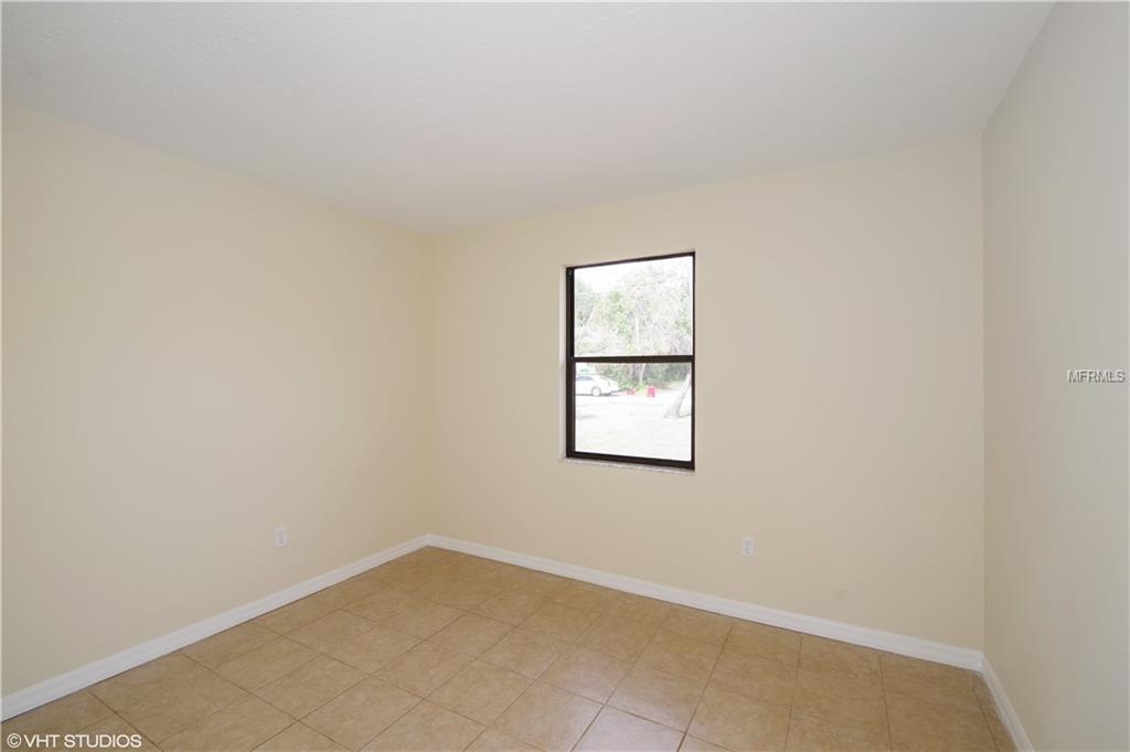 157 LUCERNE DRIVE, DEBARY, Florida 32713, 3 Bedrooms Bedrooms, 5 Rooms Rooms,2 BathroomsBathrooms,Residential,For sale,LUCERNE,O5561941