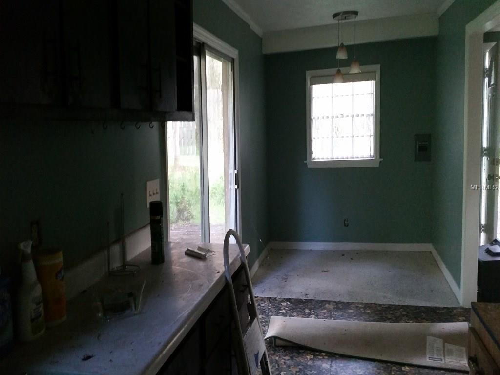 LUTZ, Florida 33558, 4 Bedrooms Bedrooms, 7 Rooms Rooms,3 BathroomsBathrooms,Residential,For sale,T2786647