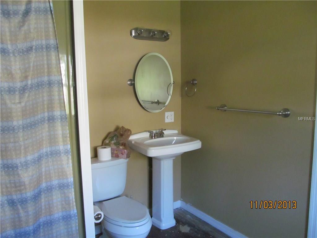 LUTZ, Florida 33558, 4 Bedrooms Bedrooms, 7 Rooms Rooms,3 BathroomsBathrooms,Residential,For sale,T2786647