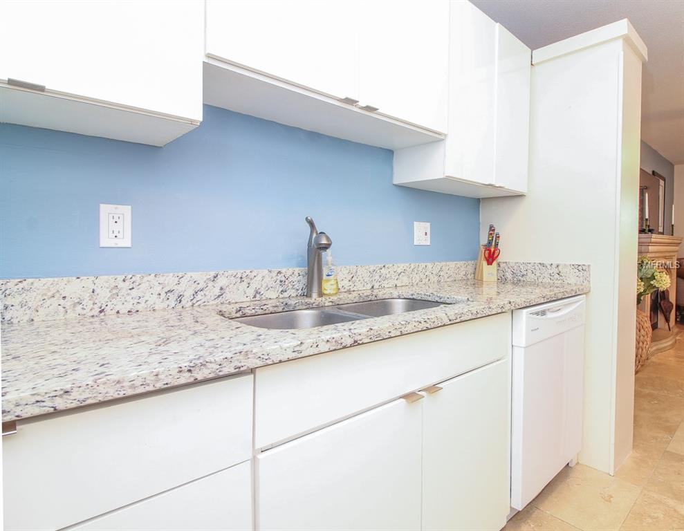 200 THE ESPLANADE N, VENICE, Florida 34285, 2 Bedrooms Bedrooms, 5 Rooms Rooms,2 BathroomsBathrooms,Residential,For sale,THE ESPLANADE,A4187821