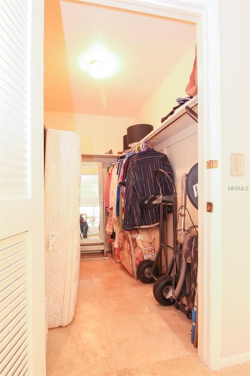 200 THE ESPLANADE N, VENICE, Florida 34285, 2 Bedrooms Bedrooms, 5 Rooms Rooms,2 BathroomsBathrooms,Residential,For sale,THE ESPLANADE,A4187821