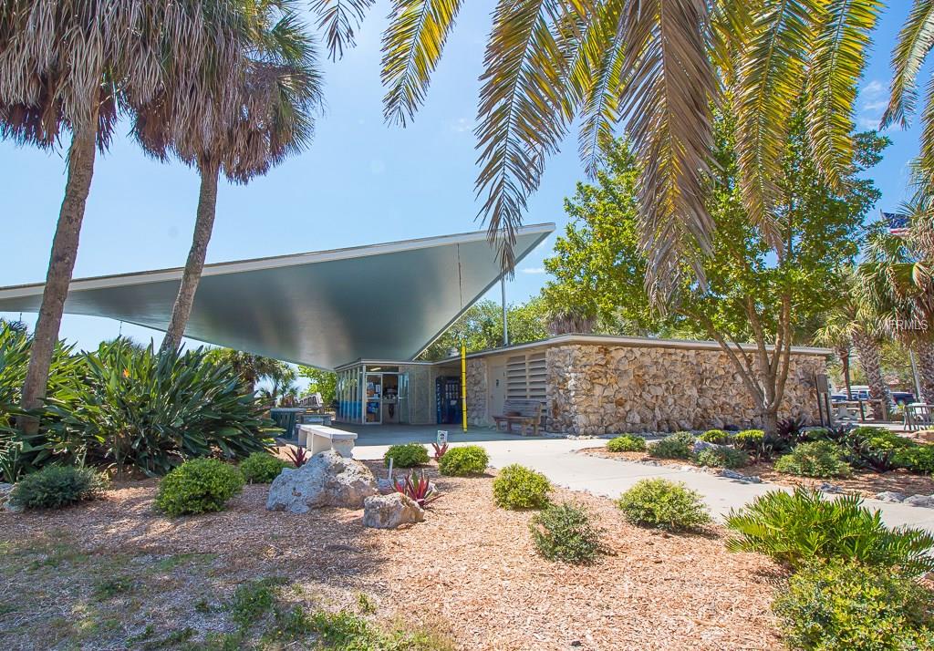 200 THE ESPLANADE N, VENICE, Florida 34285, 2 Bedrooms Bedrooms, 5 Rooms Rooms,2 BathroomsBathrooms,Residential,For sale,THE ESPLANADE,A4187821