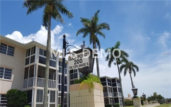 200 THE ESPLANADE N, VENICE, Florida 34285, 2 Bedrooms Bedrooms, 5 Rooms Rooms,2 BathroomsBathrooms,Residential,For sale,THE ESPLANADE,A4187821