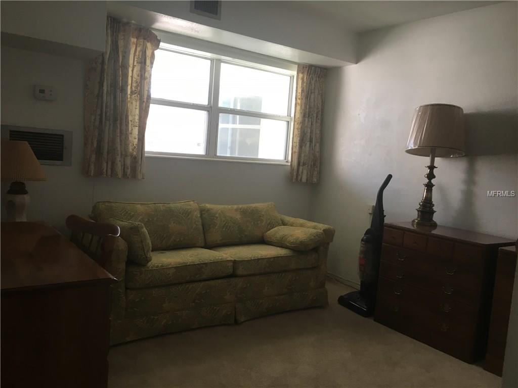 416 73RD AVENUE N, ST PETERSBURG, Florida 33702, 2 Bedrooms Bedrooms, 4 Rooms Rooms,1 BathroomBathrooms,Residential,For sale,73RD,U7840391