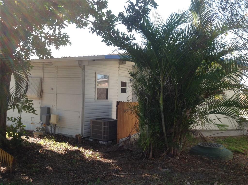 415 52ND AVENUE DRIVE W, BRADENTON, Florida 34207, 2 Bedrooms Bedrooms, 7 Rooms Rooms,2 BathroomsBathrooms,Residential,For sale,52ND AVENUE,A4205363