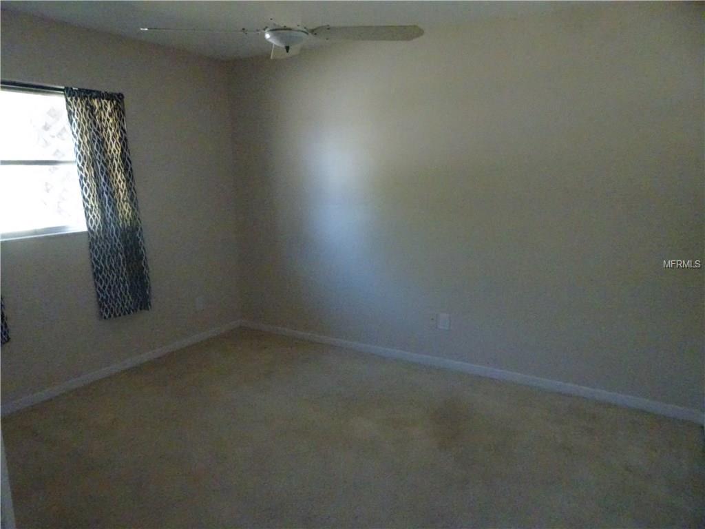 1301 ALAMEDA AVENUE, CLEARWATER, Florida 33759, 4 Bedrooms Bedrooms, 6 Rooms Rooms,2 BathroomsBathrooms,Residential,For sale,ALAMEDA,U7843955
