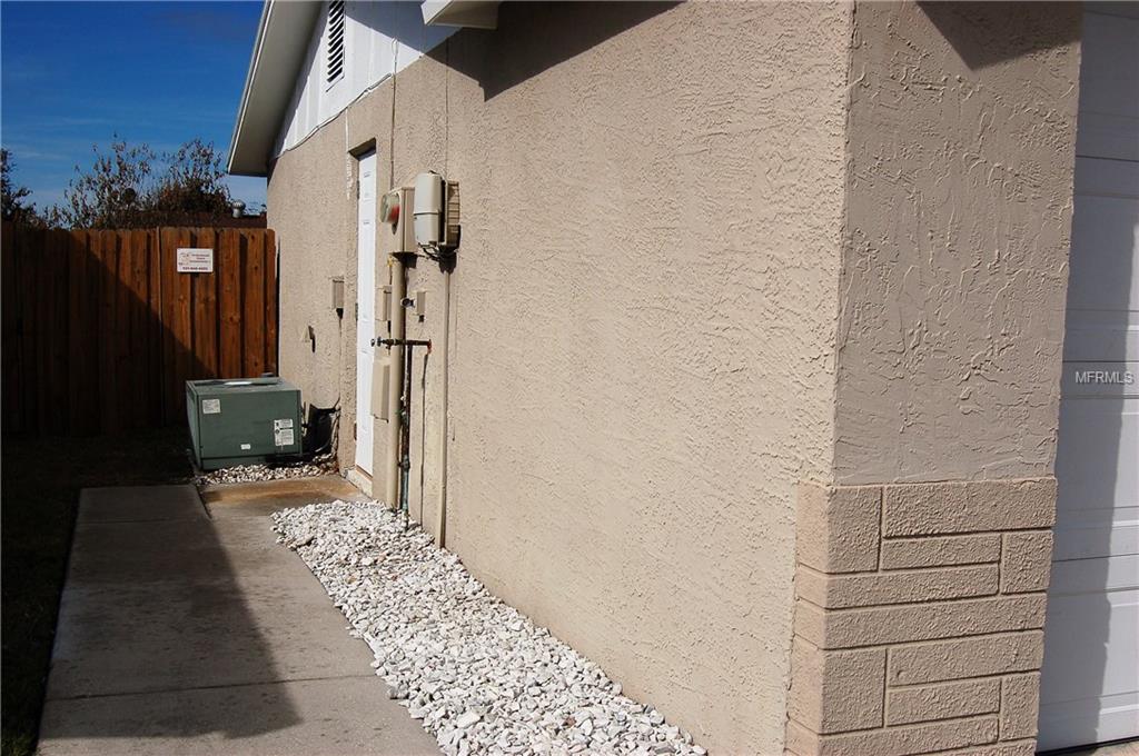 9315 STERLING LANE, PORT RICHEY, Florida 34668, 2 Bedrooms Bedrooms, 6 Rooms Rooms,1 BathroomBathrooms,Residential,For sale,STERLING,W7637192