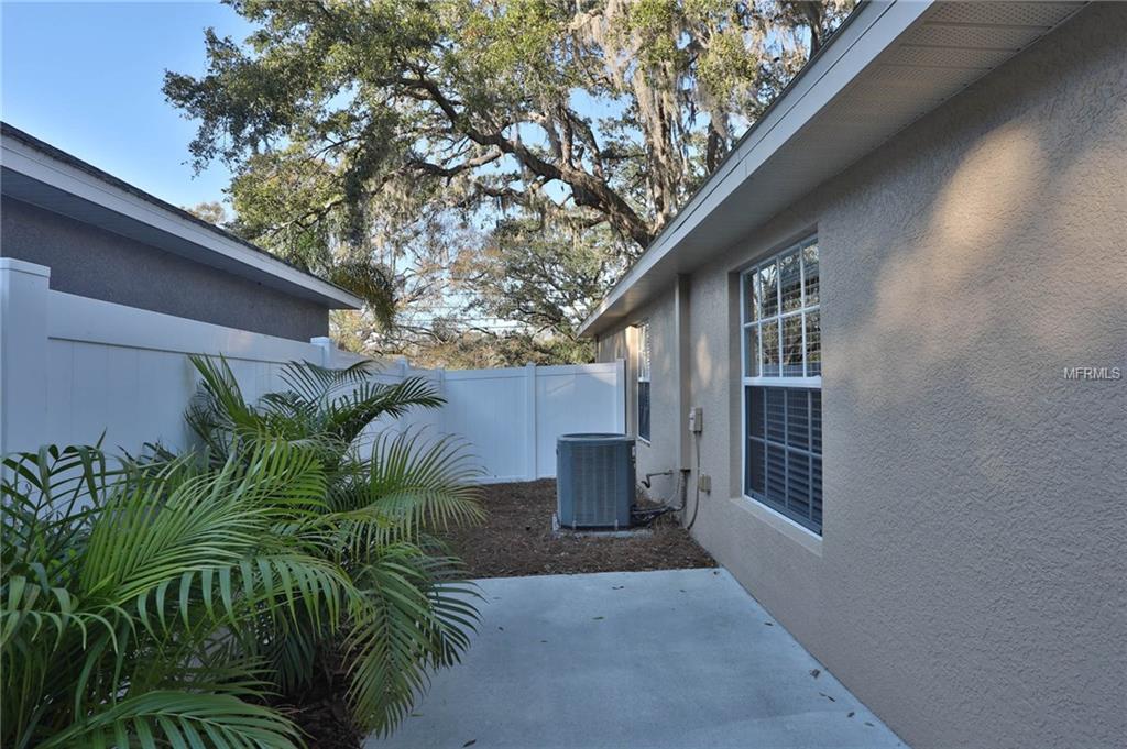 355 12TH AVENUE N, SAFETY HARBOR, Florida 34695, 3 Bedrooms Bedrooms, 8 Rooms Rooms,2 BathroomsBathrooms,Residential,For sale,12TH,U7845718
