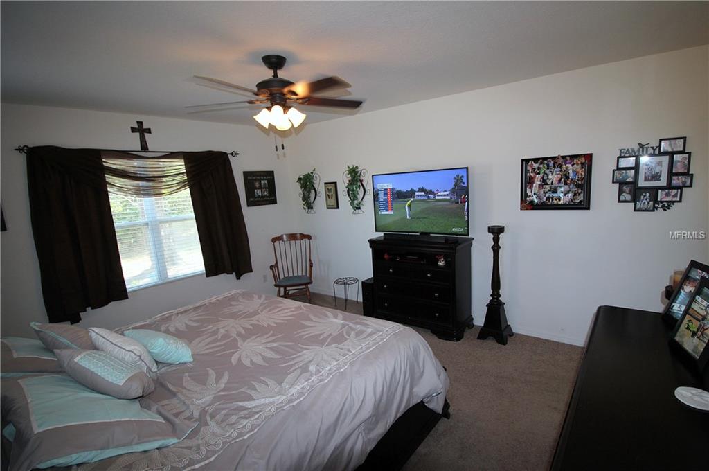 308 ASHTON WOODS LANE, LEESBURG, Florida 34748, 4 Bedrooms Bedrooms, 7 Rooms Rooms,2 BathroomsBathrooms,Residential,For sale,ASHTON WOODS,O5560084