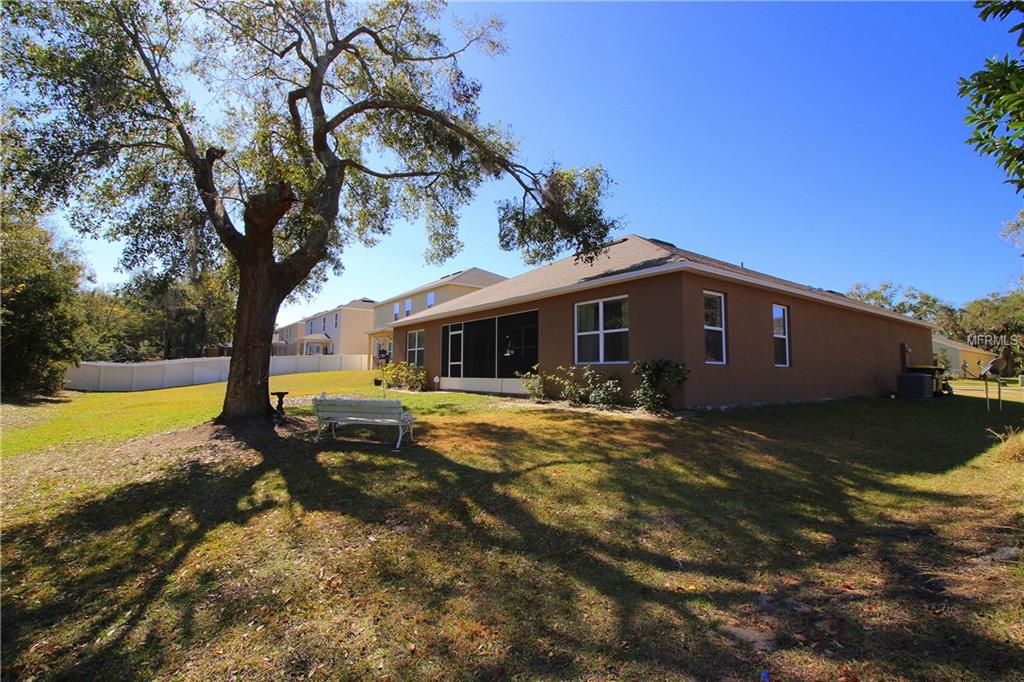 308 ASHTON WOODS LANE, LEESBURG, Florida 34748, 4 Bedrooms Bedrooms, 7 Rooms Rooms,2 BathroomsBathrooms,Residential,For sale,ASHTON WOODS,O5560084