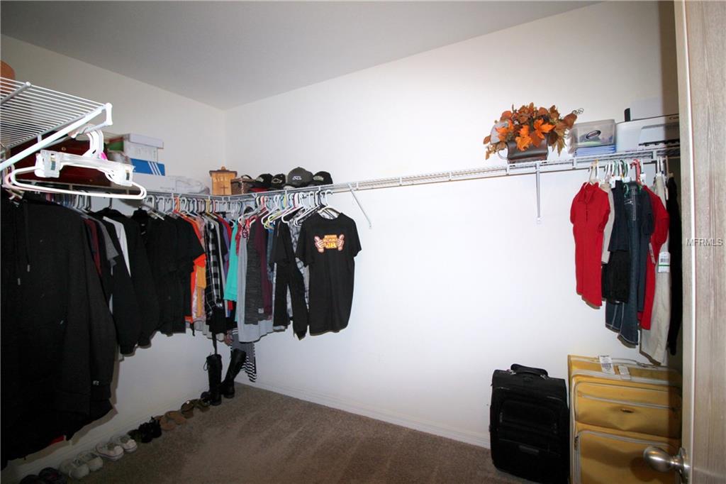 308 ASHTON WOODS LANE, LEESBURG, Florida 34748, 4 Bedrooms Bedrooms, 7 Rooms Rooms,2 BathroomsBathrooms,Residential,For sale,ASHTON WOODS,O5560084