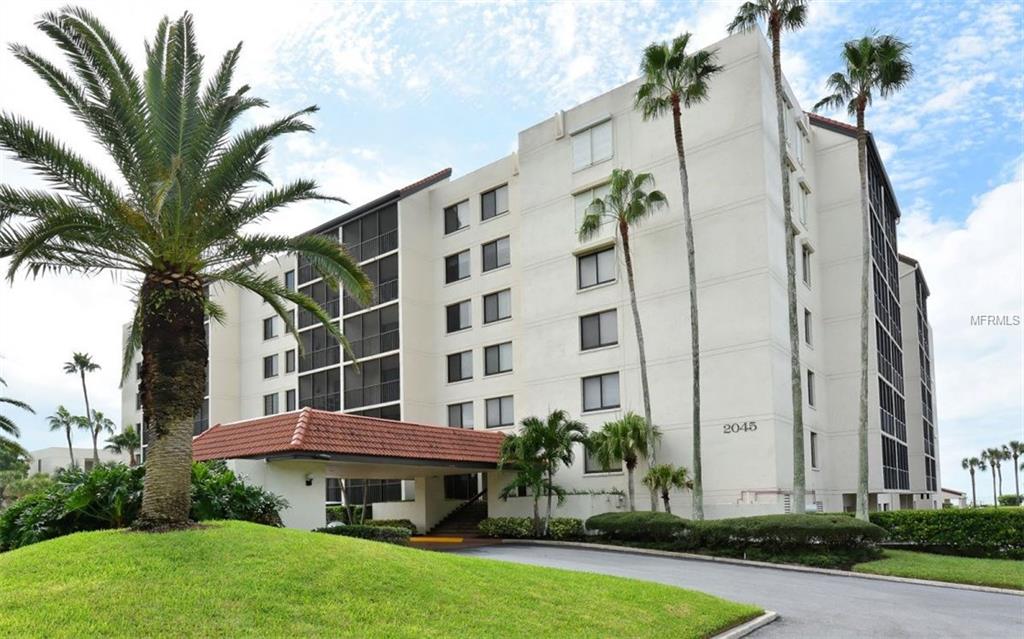 2045 GULF OF MEXICO DRIVE, LONGBOAT KEY, Florida 34228, 2 Bedrooms Bedrooms, 5 Rooms Rooms,2 BathroomsBathrooms,Residential,For sale,GULF OF MEXICO,A4209406