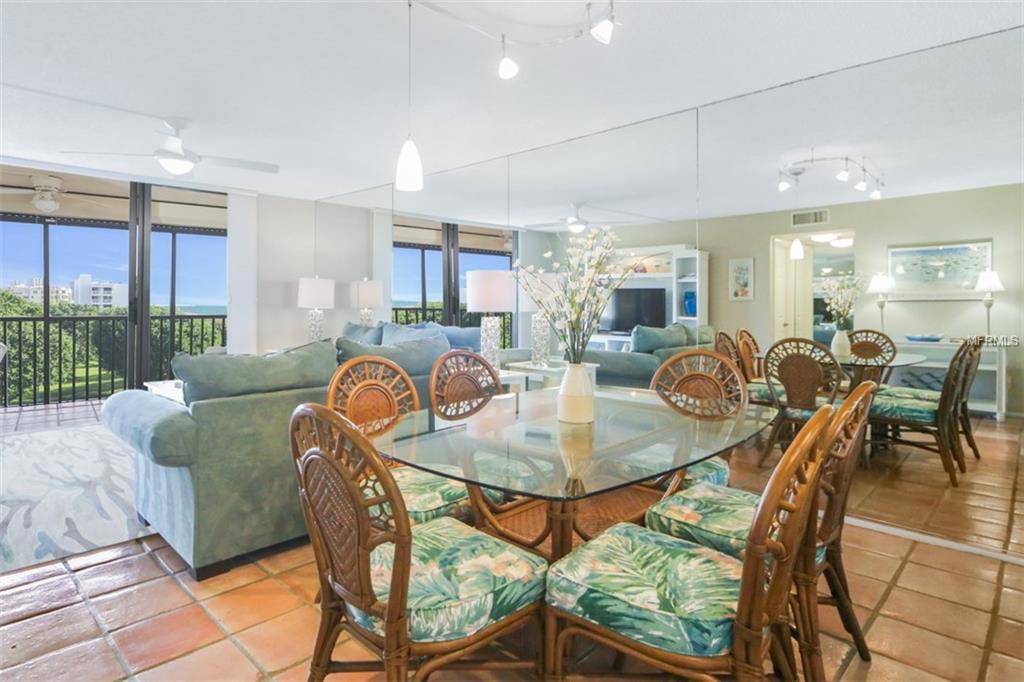 2045 GULF OF MEXICO DRIVE, LONGBOAT KEY, Florida 34228, 2 Bedrooms Bedrooms, 5 Rooms Rooms,2 BathroomsBathrooms,Residential,For sale,GULF OF MEXICO,A4209406