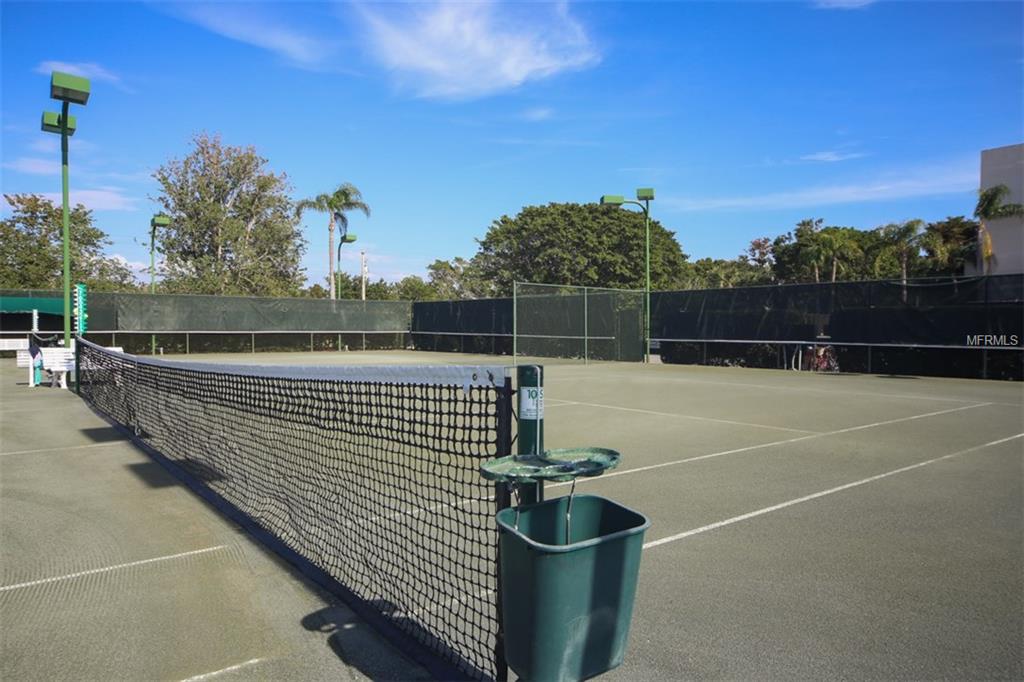 2045 GULF OF MEXICO DRIVE, LONGBOAT KEY, Florida 34228, 2 Bedrooms Bedrooms, 5 Rooms Rooms,2 BathroomsBathrooms,Residential,For sale,GULF OF MEXICO,A4209406
