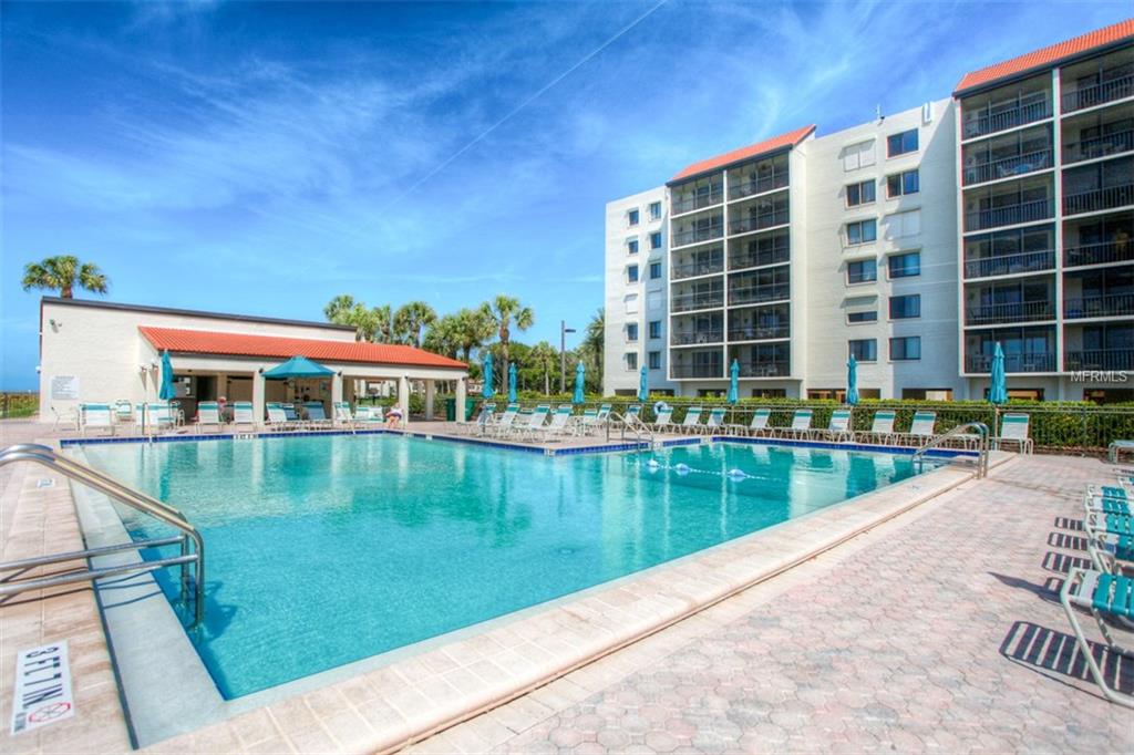 2045 GULF OF MEXICO DRIVE, LONGBOAT KEY, Florida 34228, 2 Bedrooms Bedrooms, 5 Rooms Rooms,2 BathroomsBathrooms,Residential,For sale,GULF OF MEXICO,A4209406