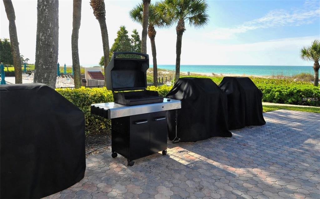 2045 GULF OF MEXICO DRIVE, LONGBOAT KEY, Florida 34228, 2 Bedrooms Bedrooms, 5 Rooms Rooms,2 BathroomsBathrooms,Residential,For sale,GULF OF MEXICO,A4209406